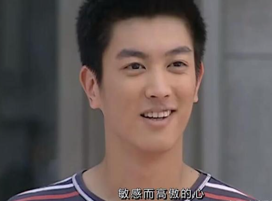 拥有“铜铃大眼”的10位男星，个个都是金刚眼，像开了大眼特效