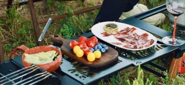 把明星夫妇扔进山里，让他们自生自灭，这种节目会走红吗？