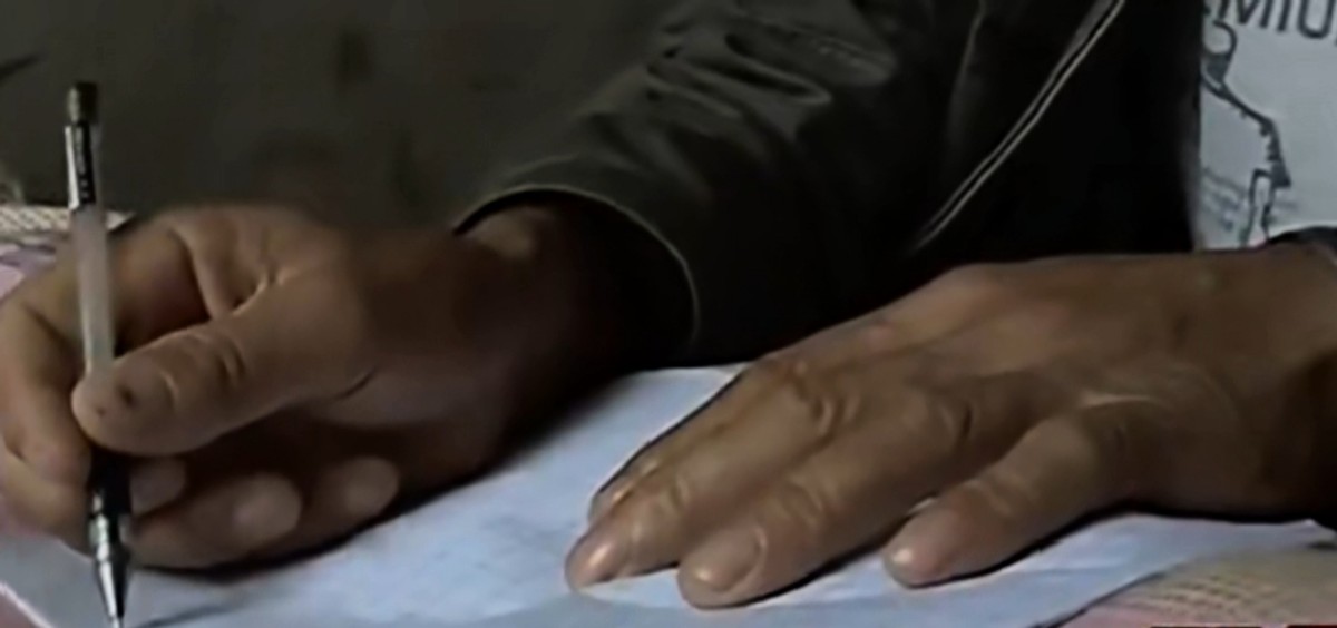 2009年，云南男子向表妹提亲遭拒，一气之下将其奸杀，还摔死其弟