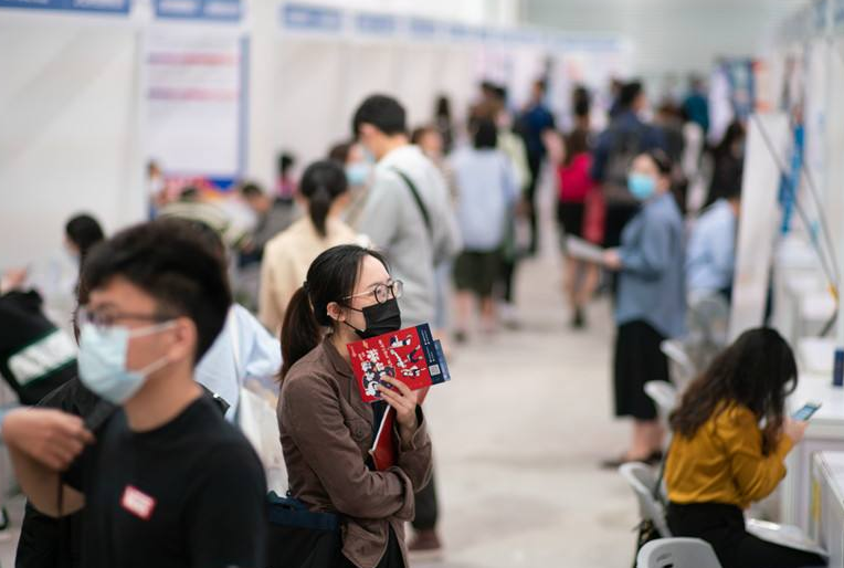 浙江鼓励大学生创业，10万以下资金不用还？很多同学理解错了