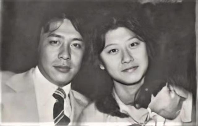 林子祥和叶倩文结婚25年后，林子祥75岁了变化不大，她却像换个人