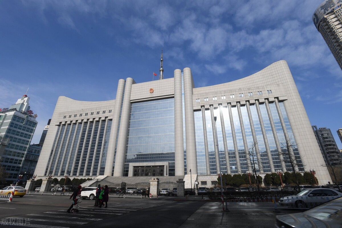 29名业主为高价物业费状告业委会，法院：驳回