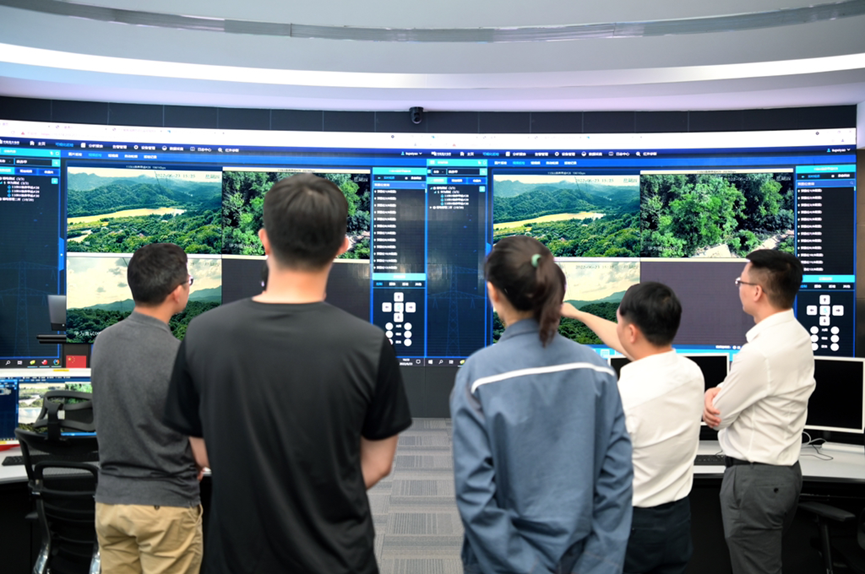 点亮输电线路无信号区“智慧之眼”