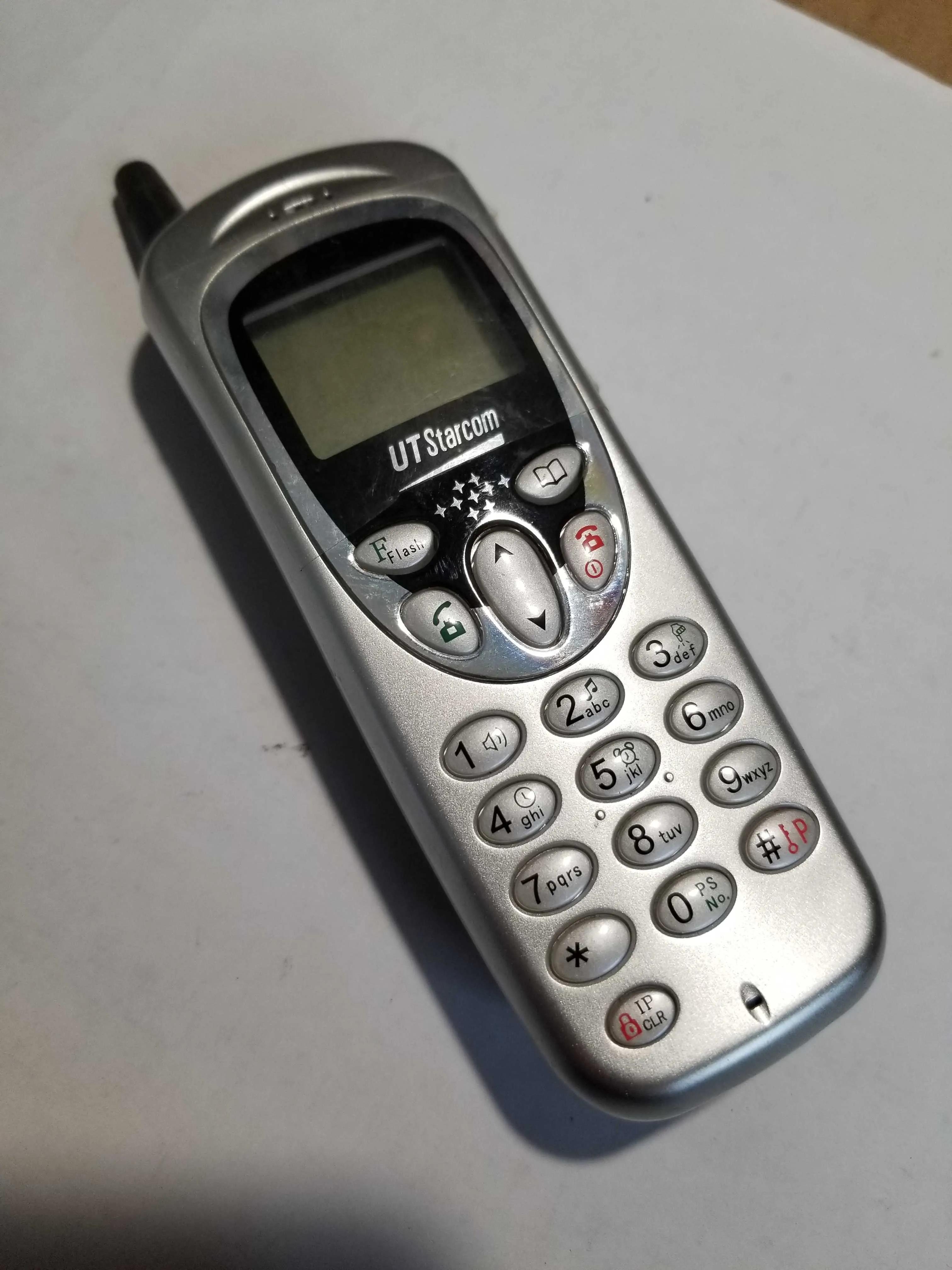 从数字传呼机到华为Mate40Pro手机，你用过这些通讯工具吗？