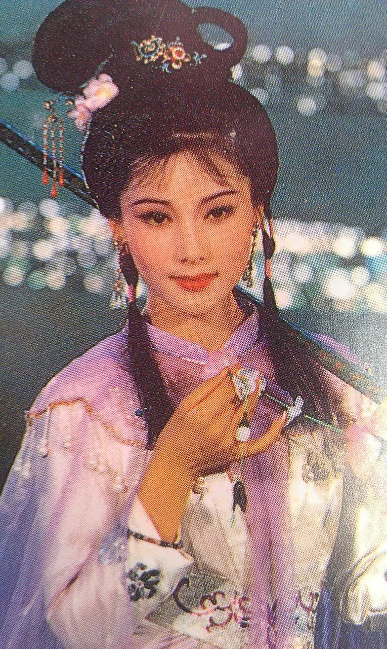 谁说她们只能演妈妈？这9位女星年轻时颜值惊人，不输现在流量花