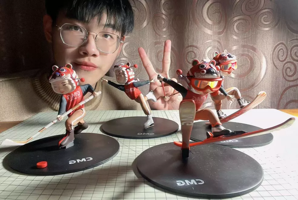 来了您呐！大工学子为央视制作超可爱手办