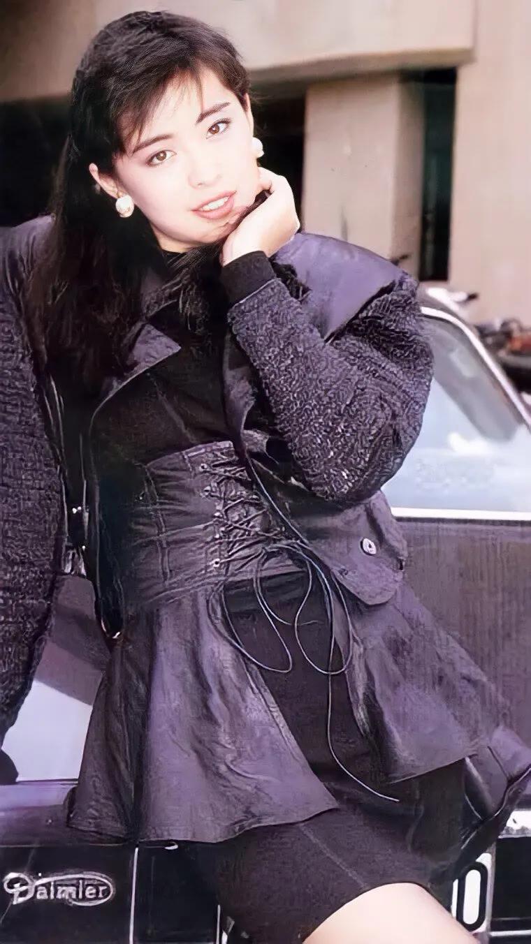 王祖贤怀旧照片16