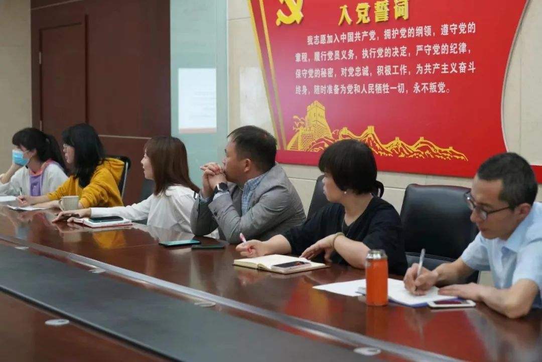 成都高新区中和小学推进教学成果培育(选题)系列研讨活动