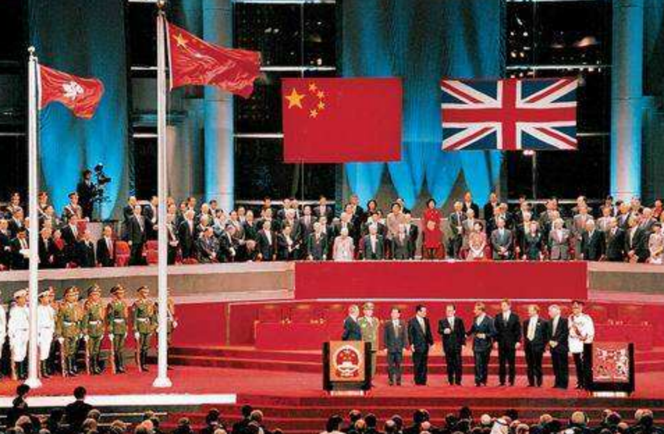 1997年，邓小平逝世，临终前对妻子卓琳说道：我还有一个心愿未了