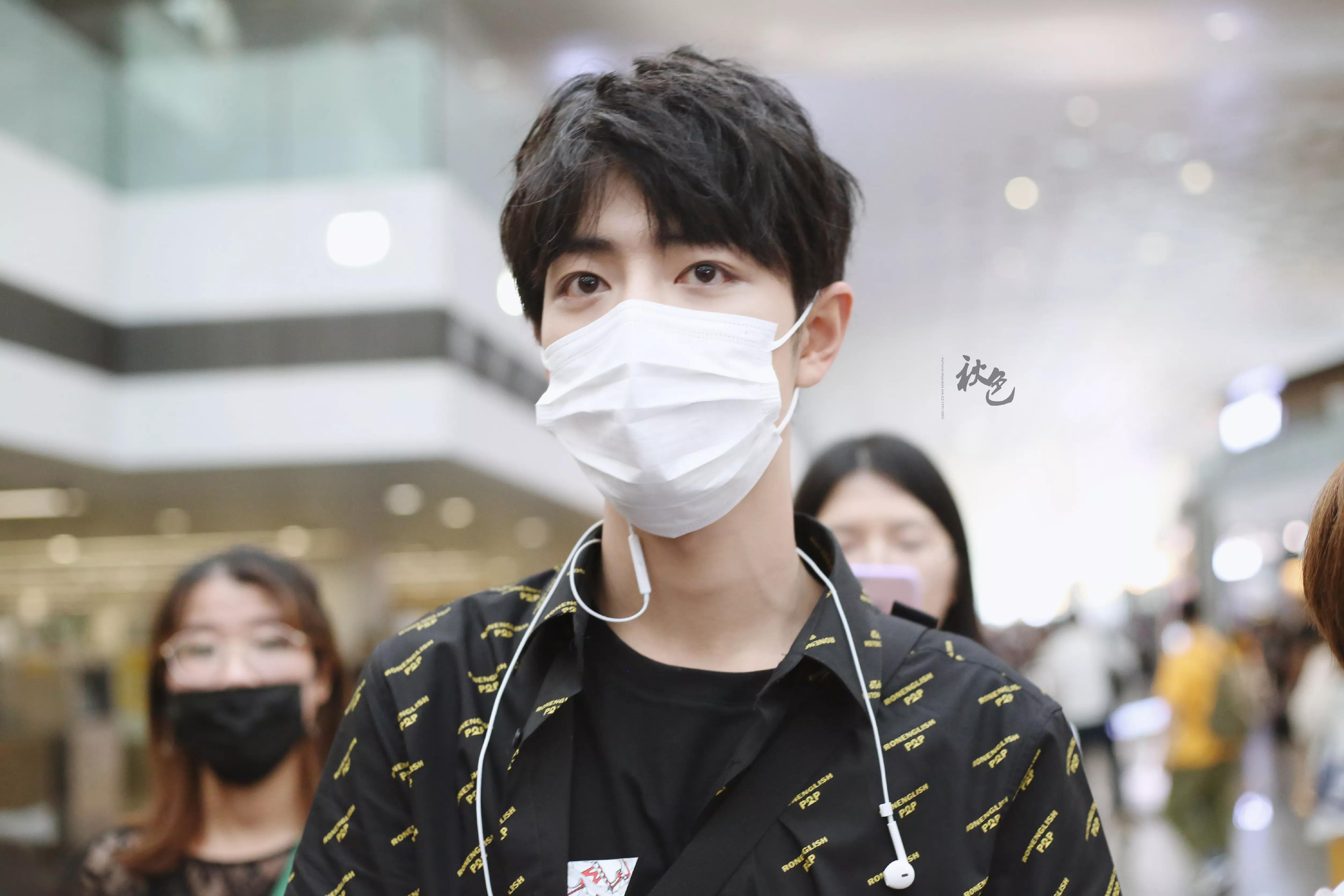 考古肖战:2018年9月—12月机场时间线汇总,今天请叫我收图狂魔