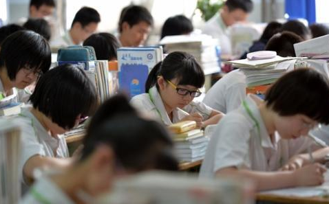 语文132数学149英语144，高溪屿为何如此优秀？三个方法值得借鉴