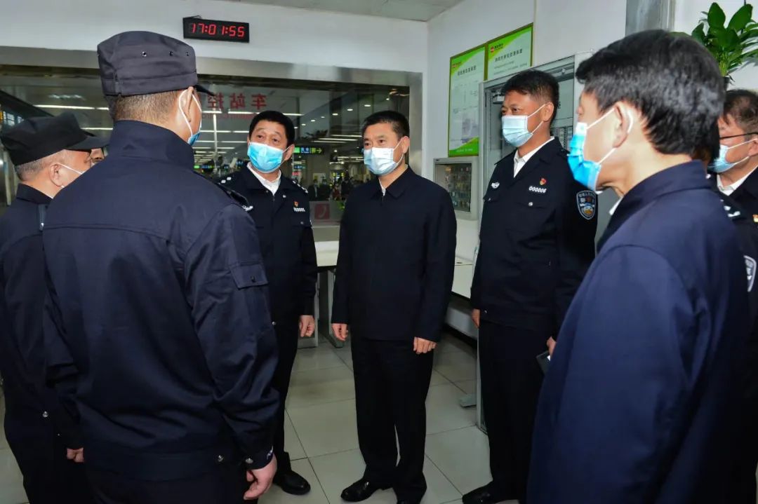 陕西副省长徐大彤到西安市检查调研安保维稳和物流保通保畅工作