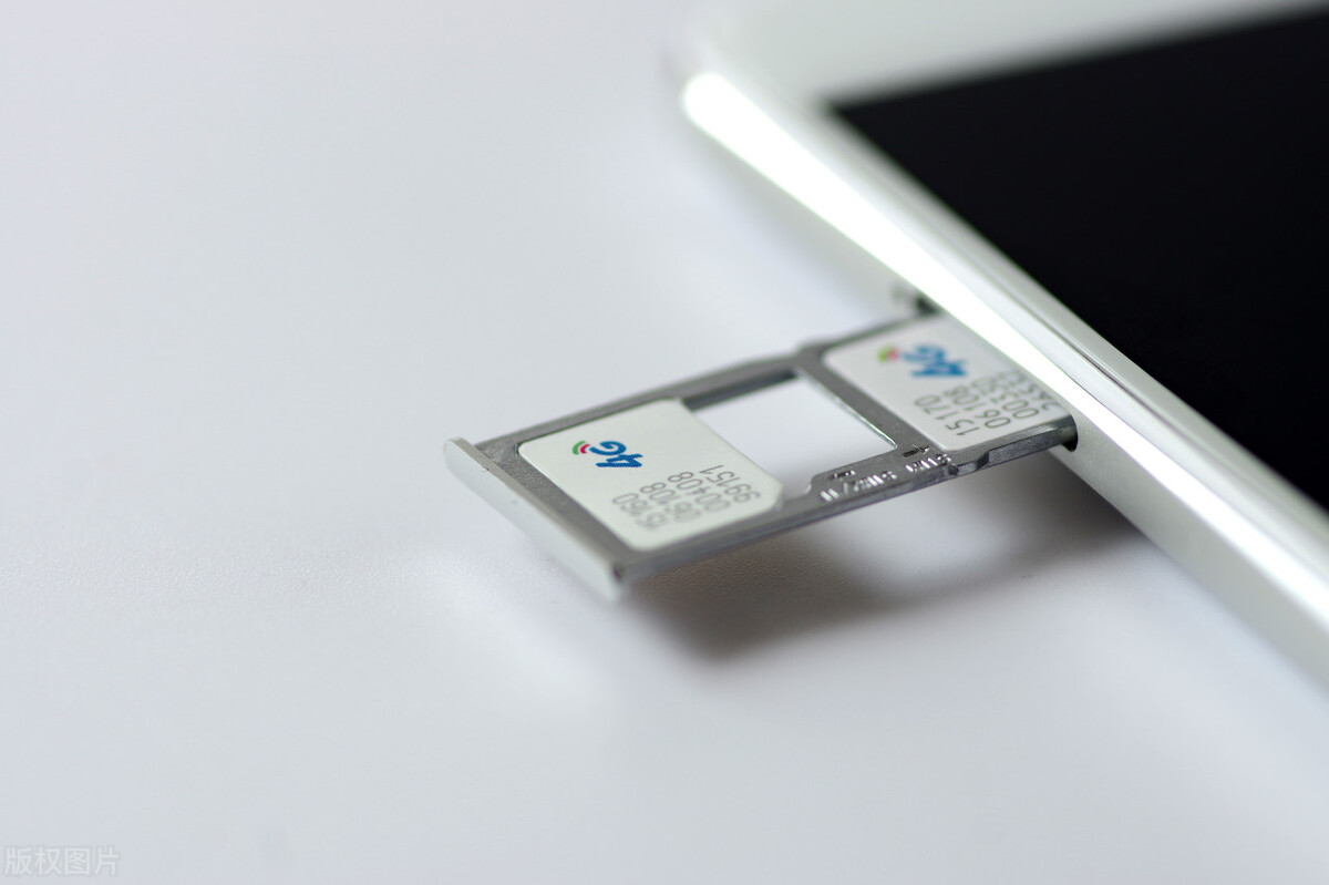 双卡双待手机怎样查自己用的是哪张卡的流量?怎样切换上网卡?