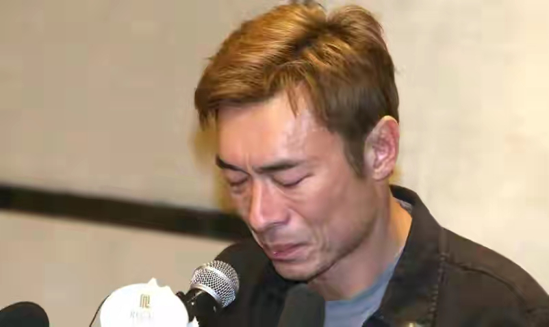 8位私生活混乱的明星，有人当街小便，有人待业在家，星途大毁