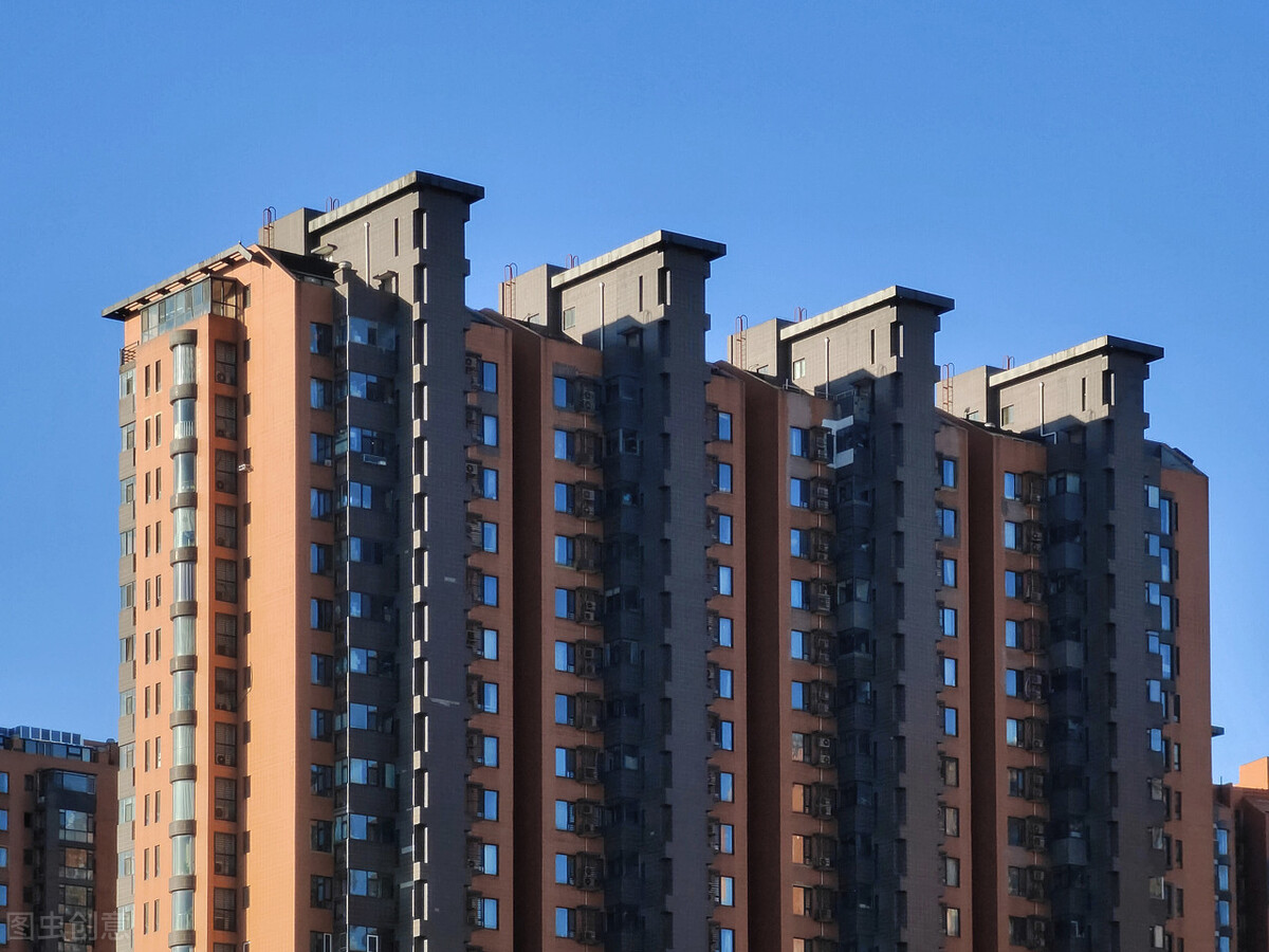 房产证写两人名字房贷可能“多花”十几万，是真的吗？