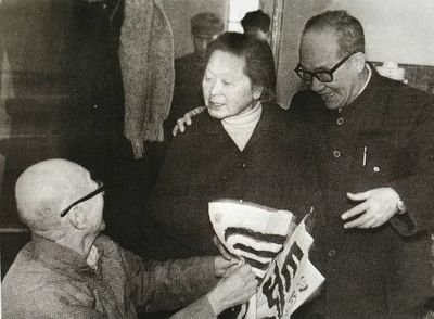 青楼出身，与绑匪纠缠8月，捐1463亿国宝，养活半个故宫