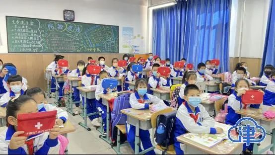 津南区咸水沽第七小学今天开学了(图6)