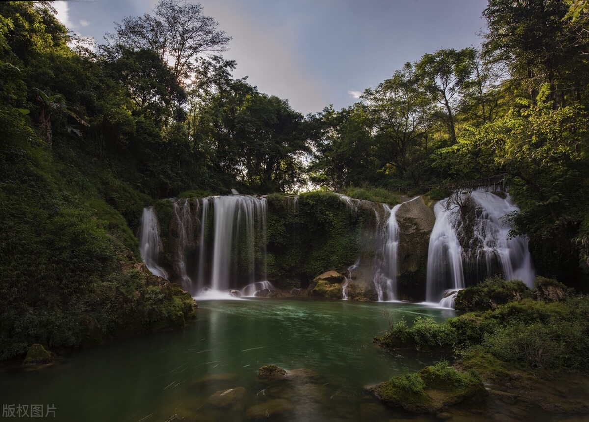 忘记桂林吧，这才是广西盛夏必打卡的地方，靖西7处秘境值得一去