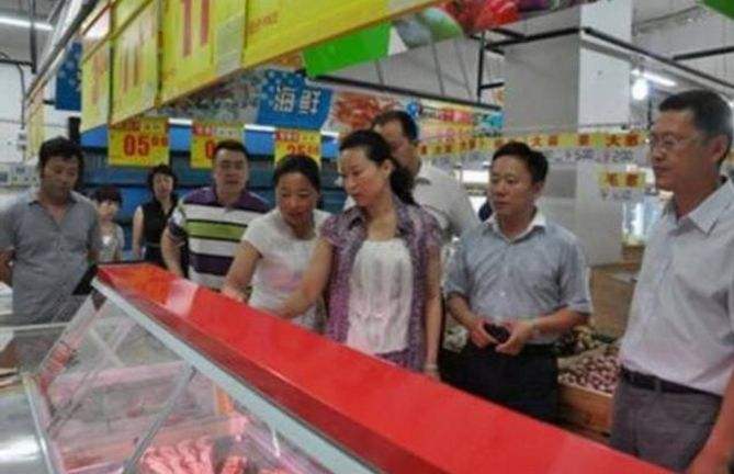 女贪官韩迎新落马记：从“靴子市长”到“拆迁最狠女市长”的转变