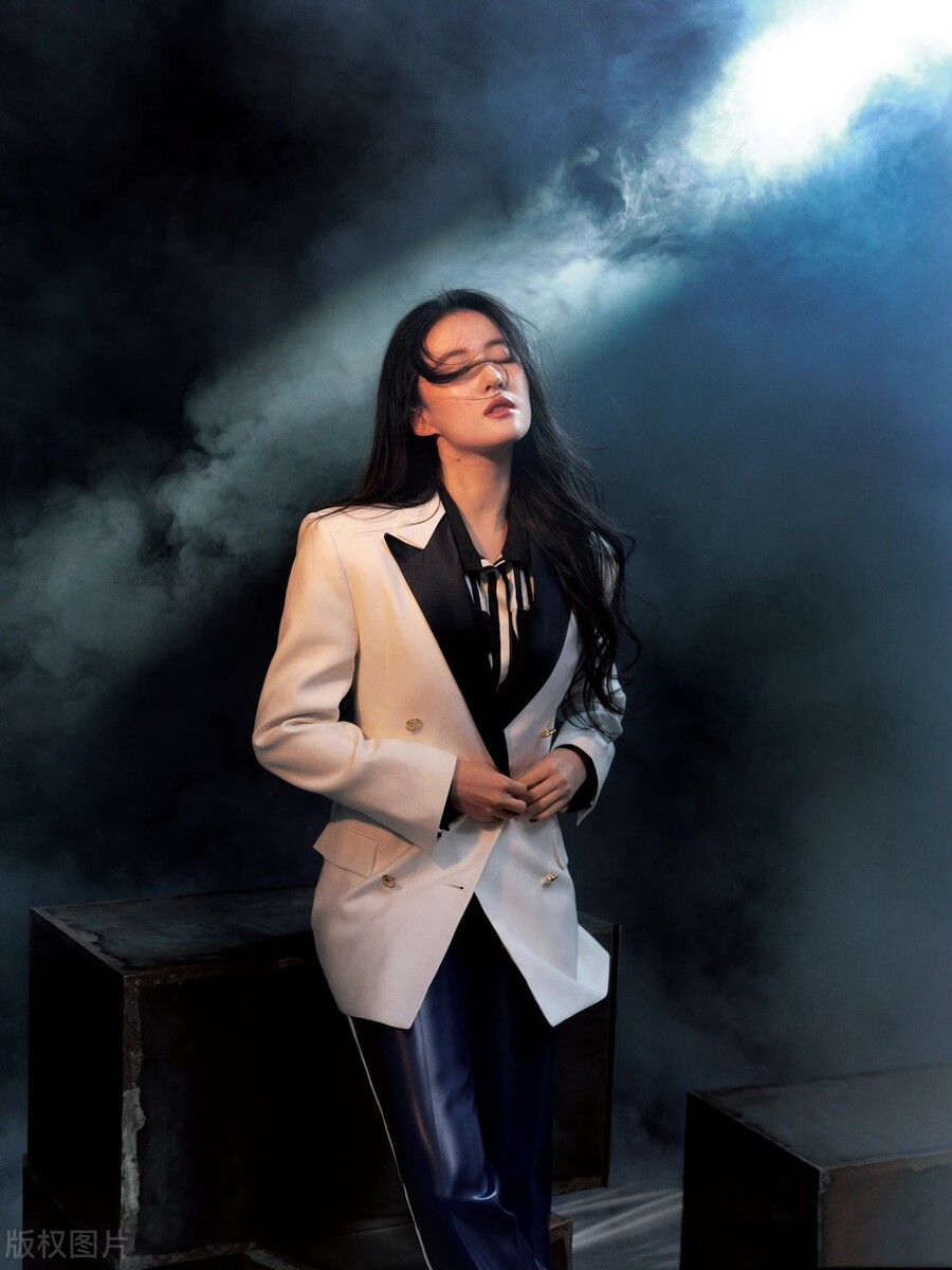 高颜值人类刘亦菲