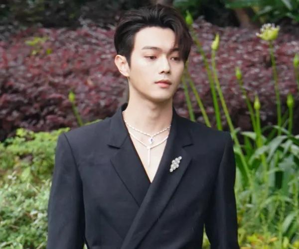 帅出天际的男神