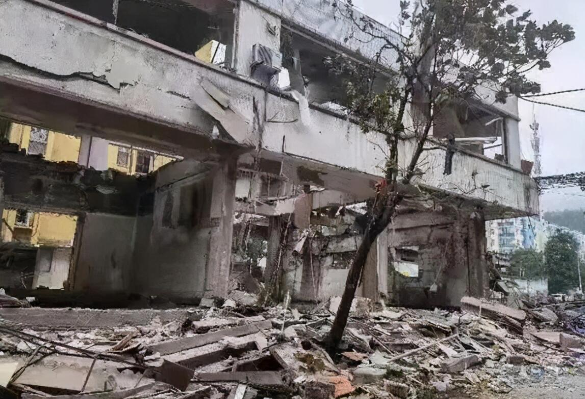 重庆一食堂疑燃气爆炸，全国1年7次燃气较大事故，为何如此频发？