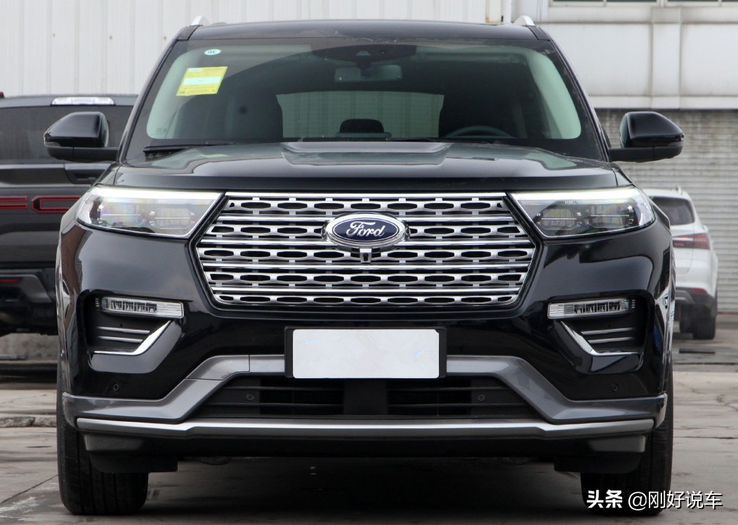 从平台、发动机和变速箱的角度分析，探险者和途昂谁更值得买？