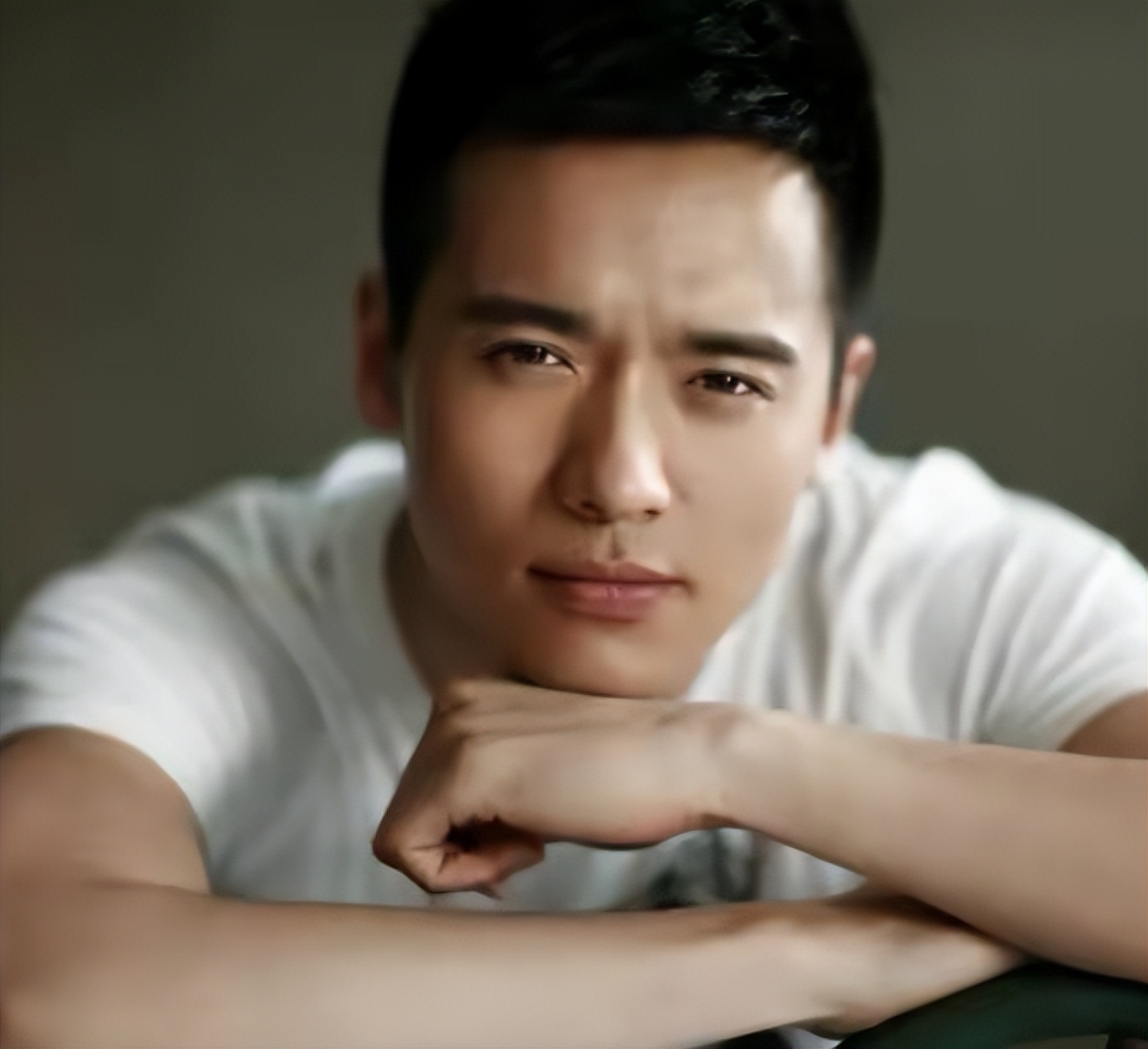 董璇高云翔离婚三年,两个人的生活,一个天上一个地下