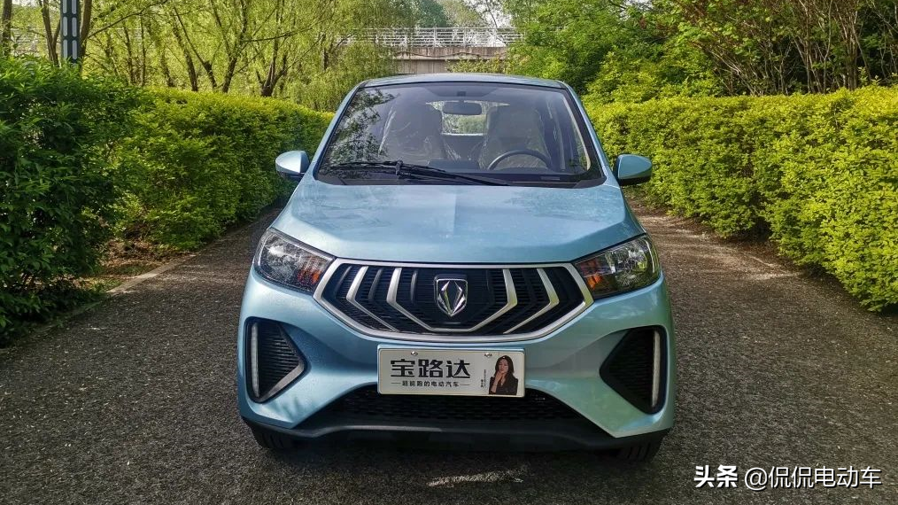 这3款微型四轮车，续航100公里起，适合老人和宝妈买菜接娃
