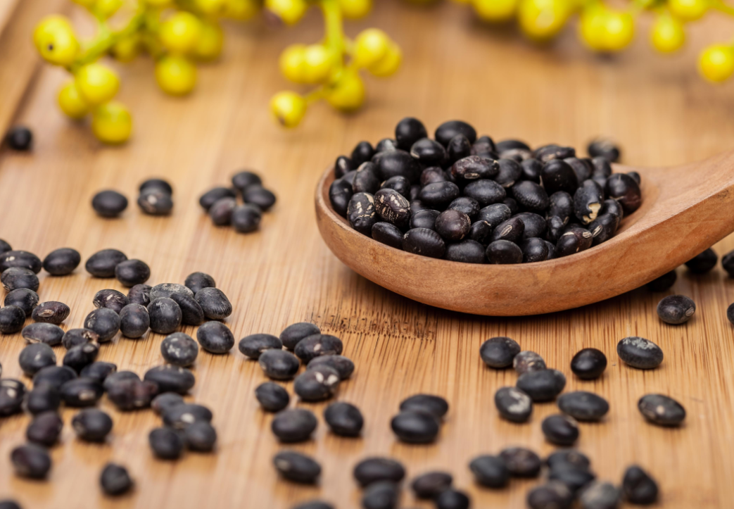 提醒女人：常吃5种天然“花青素”，肤色白皙有光泽，素颜也耐看