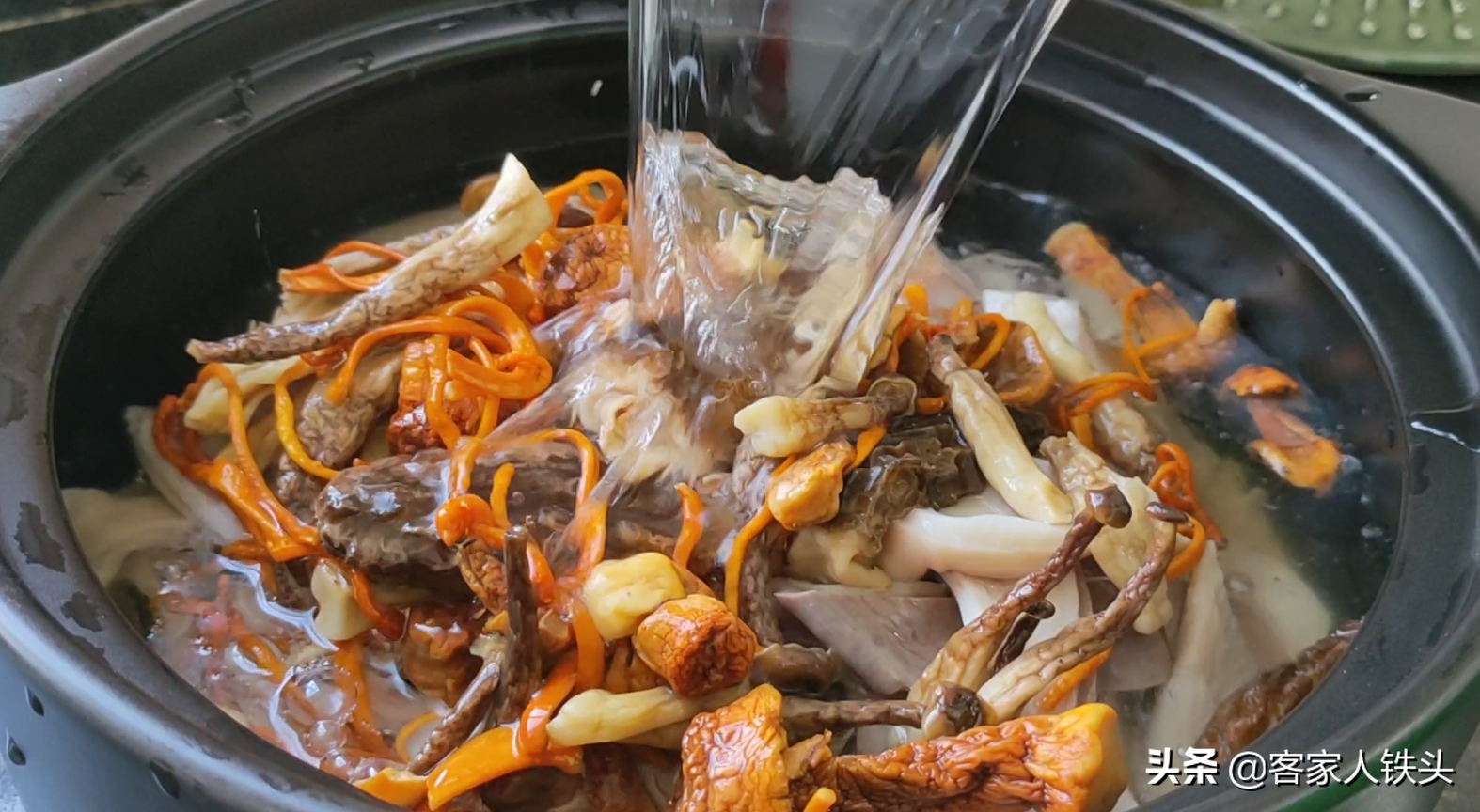 豬肚湯,豬肚湯怎么燉好喝又營養(yǎng)
