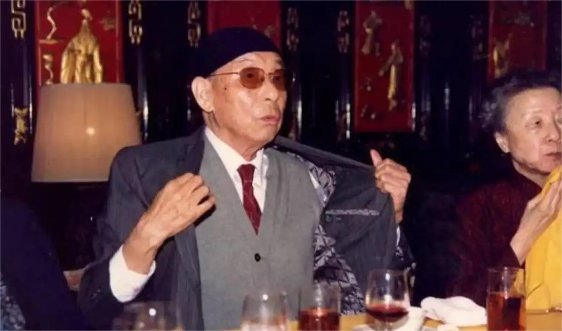 张学思妻谢雪萍,80岁第一次见100岁的张学良,评价他:是个狠人-热门