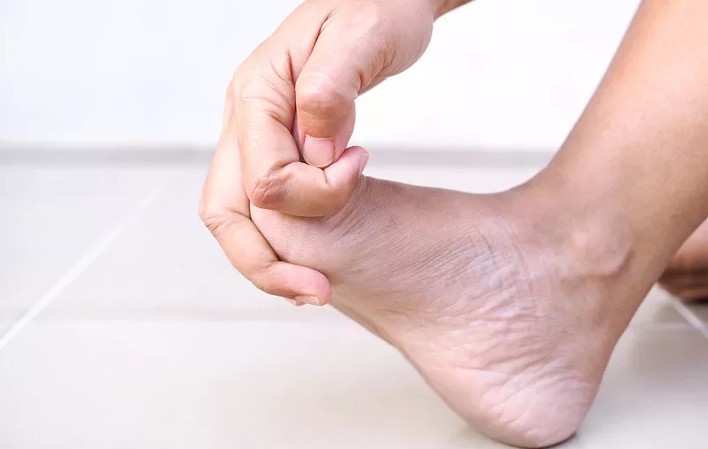 血糖高了，看脚就知道？脚部如果有这3种变化，提醒你该降糖了