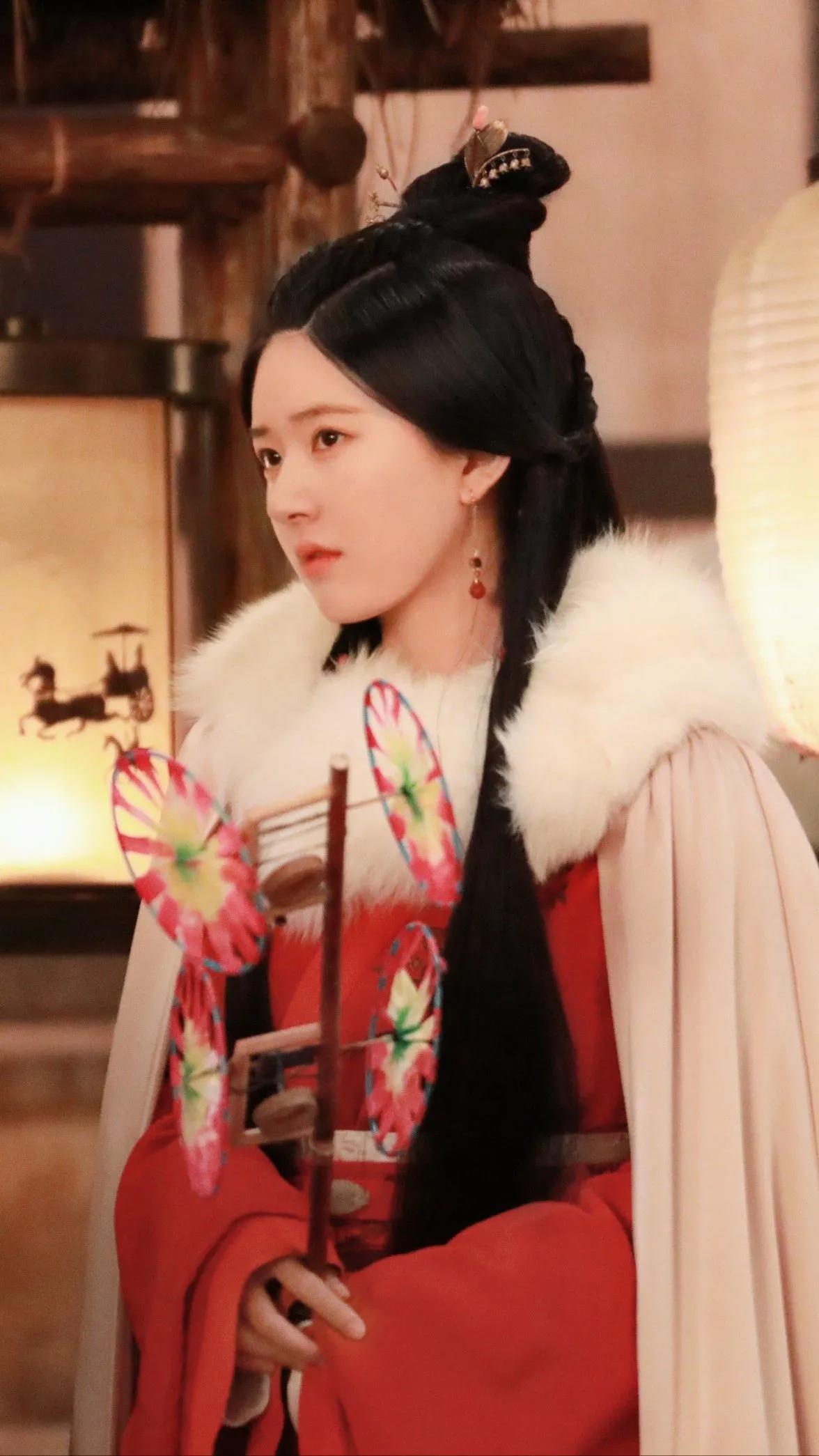 星汉灿烂 疑商CP 吴磊 赵露思 手机壁纸