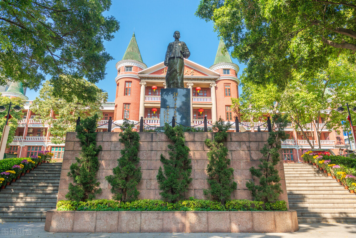 医学考研：四川大学领衔一档，湘雅、中山传统豪强分数有点低