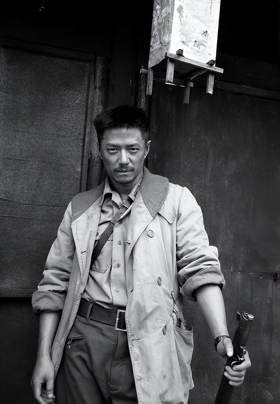 近30年最好的10位编剧排名，海岩倒2，兰晓龙第2，刘和平登顶