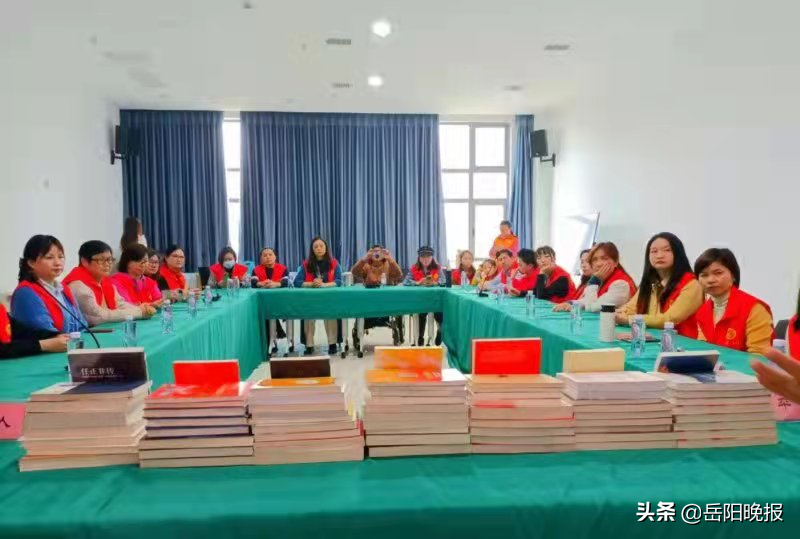 �����������׷�����Ϊ�־��� �ٽ��Ļ����й�����ҵ��չ