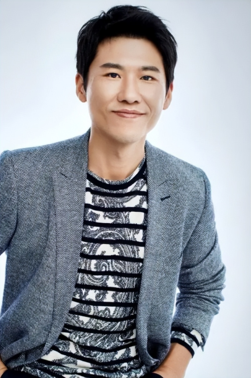 “天下第一嫂”王馥荔：丈夫为她写保证书，儿子王骁是最大的骄傲