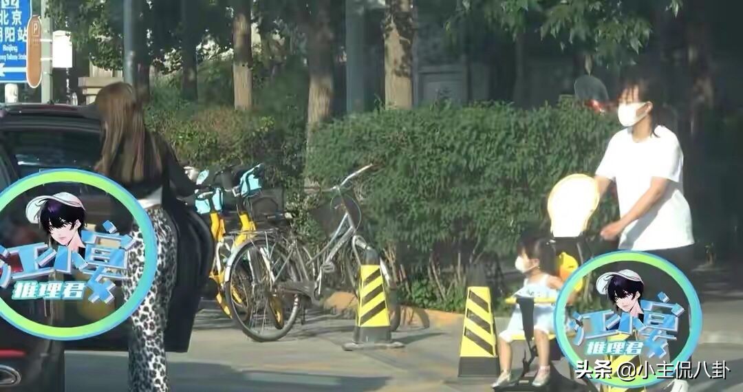 釋小龍什么時候結婚了？老婆穿搭年輕時尚，女兒乖巧又懂事