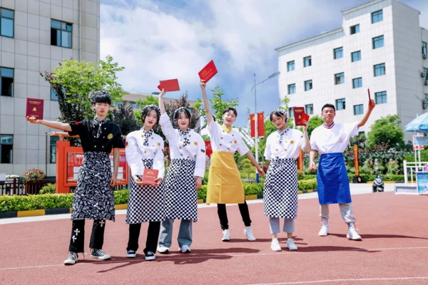 没基础学厨师需要多久学会，能学会吗？