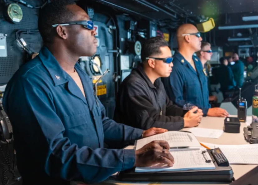 һ��������������ϰн����ճ���Ƭ�����������ˣ��ж������Զ