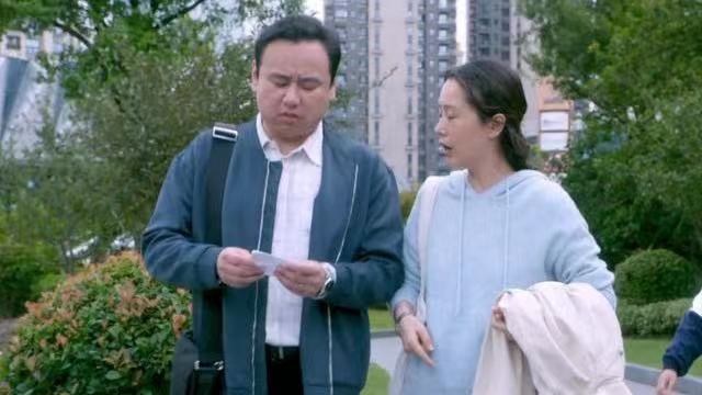 《心居》：“坏女人”冯晓琴，为什么越过越好