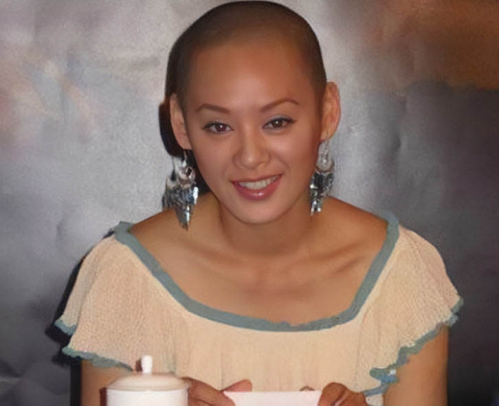 同样是光头造型,陈冲宁静惊艳,孙菲菲殷桃吓人,杨幂太敷衍