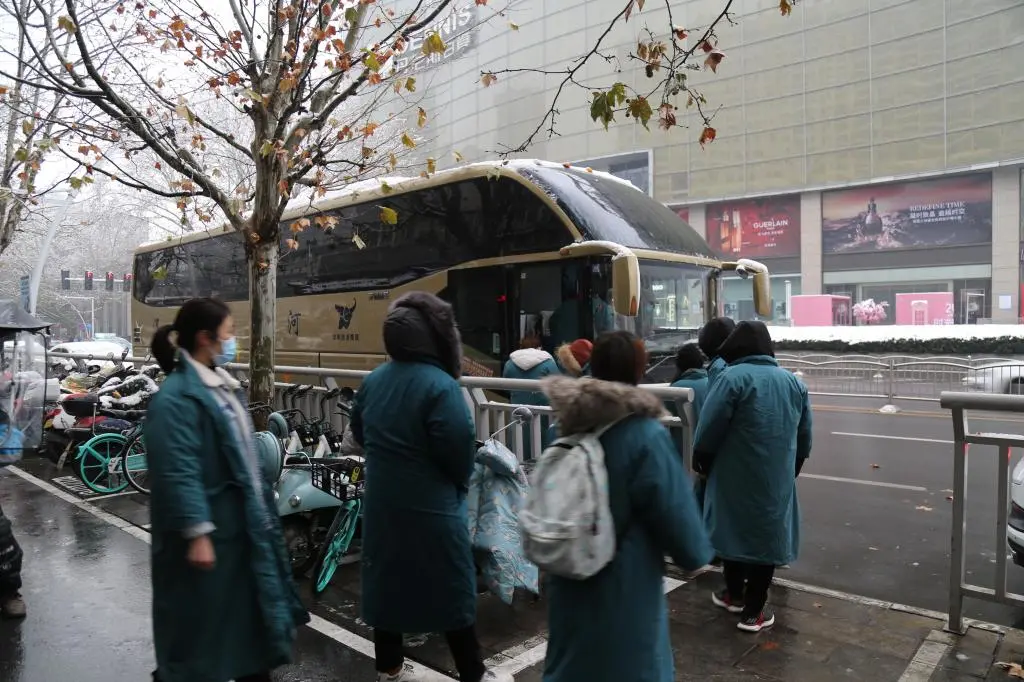 河南中医药大学各附属医院闻令而动 主动出击决战疫情