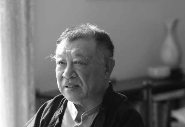 王小波《黄金时代》：荒诞不羁的“性”描写，被称为“黄色小说”