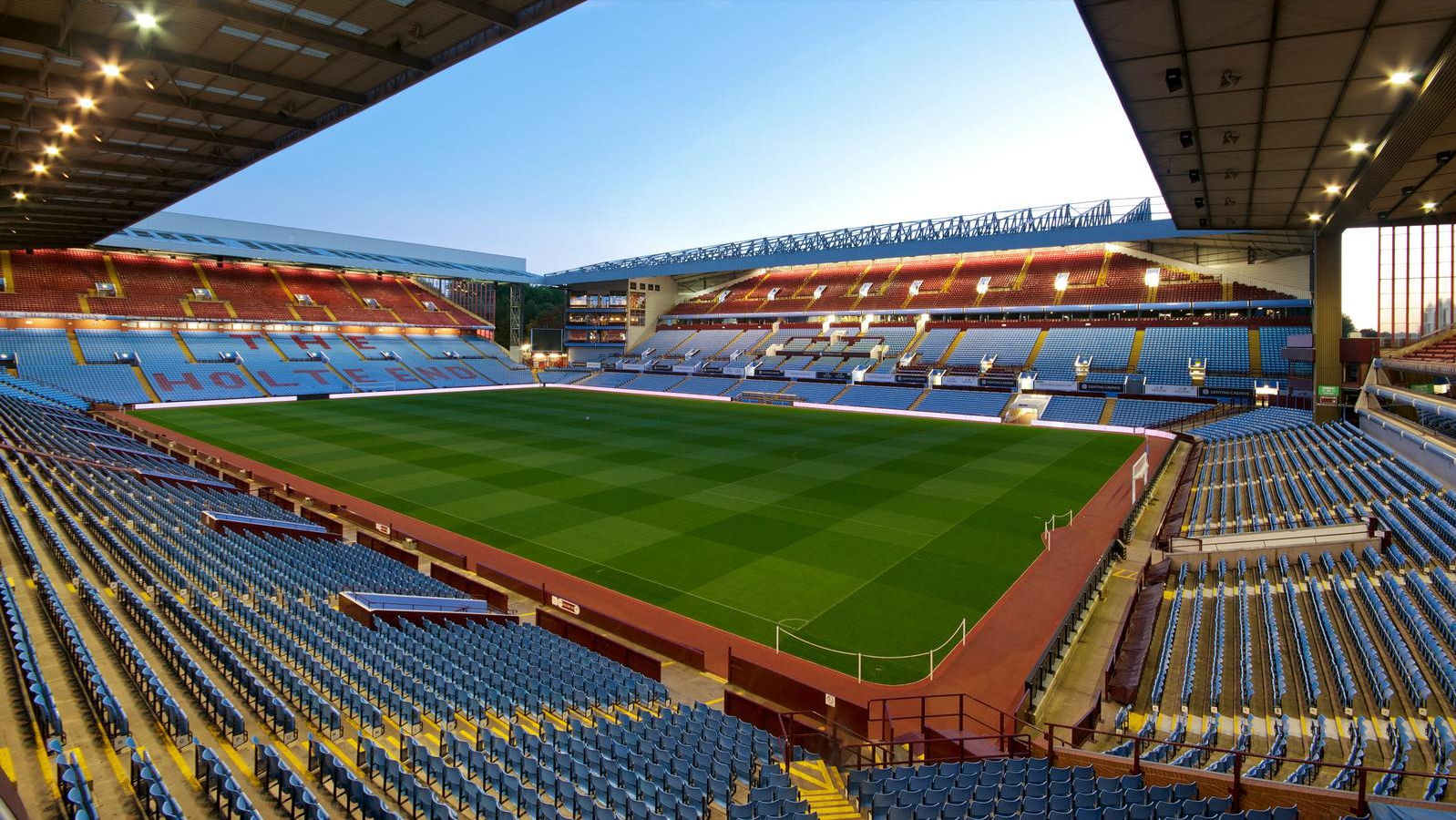 为什么英超的球场看起来很小(英超联赛20座球场巡礼)