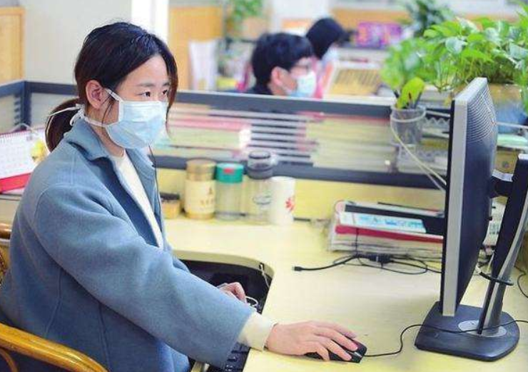 “大学辅导员”成研究生首选，比公务员更受青睐，其中原因很现实