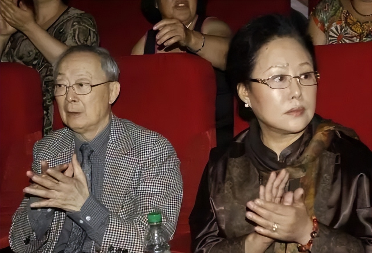 《孝庄秘史》播出20年后，10位主演现状大相径庭，你知道几位？