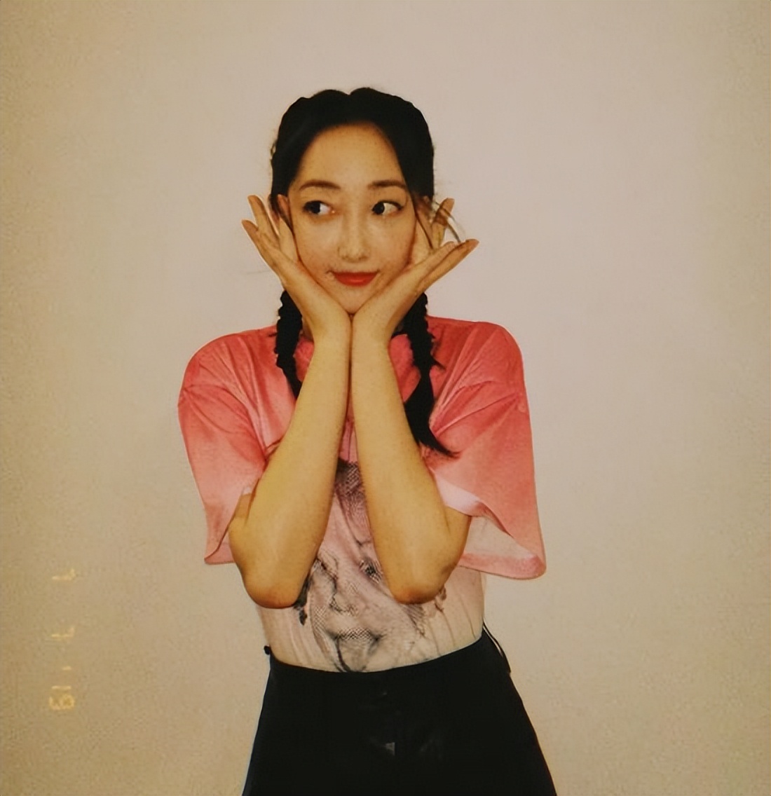 “高开低走”蒋梦婕：从出演林黛玉到小糊咖，综艺除名镜头一剪没