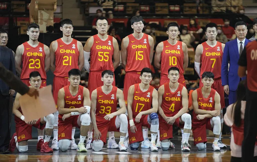 世界杯郭艾伦排名(来自官方认可！FIBA公布球员价值榜，郭艾伦排第一，周琦才倒数？)